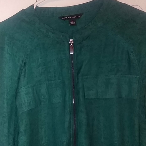 Rock & Republic top - Picture 5 of 12